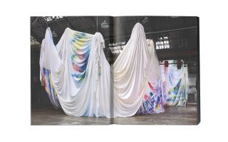 Katharina Grosse &ndash; Knot Book